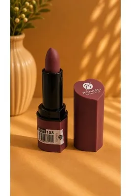 RS Ronassi Cosmetics Ronassi Cosmetics Kalp Tasarımlı Yoğun Renk Veren Mat Ruj – 8 Renk Seçenekli
