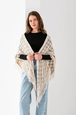 VEGA MODA Handmade Ajur Örgü Püsküllü Üçgen Omuz Şalı – Pamuklu Triangel Boho Şal Kadın