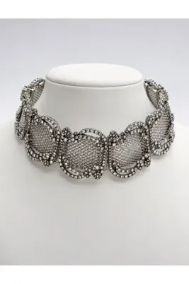 YAMİ TAŞLI ÖRGÜ CHOKER KOLYE