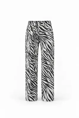 Purple by Banu Beyaz Zebra Desen Boy Fit Jean Pantolon