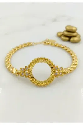 xtaki Çeyrekli Bileklik Çerçevesi Arpa Pullu Halep Zinciri Zirkon Taşlı Gold Kadın takısı