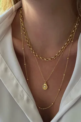 Trendy Butik Üçlü İstiridye Model Tek Kolye