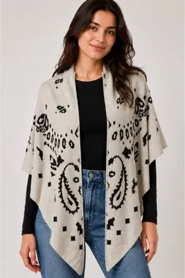 Sebir Moda Desenli Çift Taraflı Triko Üçgen Şal