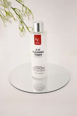 W. Skin Laboratory A.M CLEARING TONER 250ML LEKELERE KARŞI ETKİLİ AYDINLATICI TONER