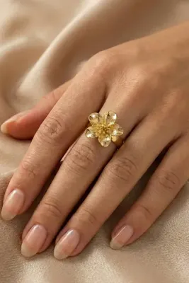 AURRARİ Gold Ayarlanabilir Sade Sakura Çiçeği Yüzük