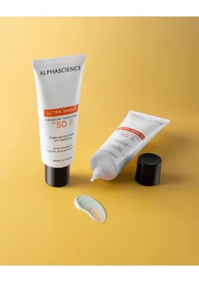 Alphascience ALPHASCIENCE - ULTRA SHIELD  SPF50, PA++++ Suya dayanıklı Geniş Spektrumlu Koruyucu
