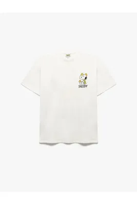 Koton Snoopy Lisanslı Pamuklu Bisiklet Yaka Arkası Baskılı Oversize Tişört