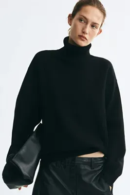 H&M Yarım Balıkçı Yakalı Oversize Kazak