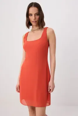 TRENDYOLMİLLA Nar Çiçeği Kare Yaka A-Kesim/Çan Form Kısa / Mini Dokuma Elbise TWOSS26EL00797