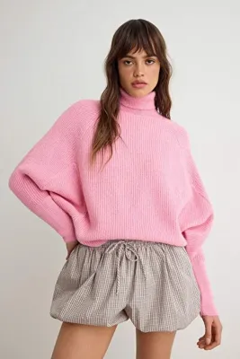 TRENDYOLMİLLA Pembe Basic Balon Kol Özel Kalite Triko Kazak TWOAW27KZ00105