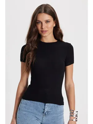 Tudors Kadın Slim Fit Dar Kesim Pamuklu Kısa Kollu Bisiklet Yaka Siyah Tişört
