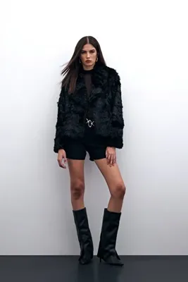 Sateen Yakalı Peluş Ceket - Siyah