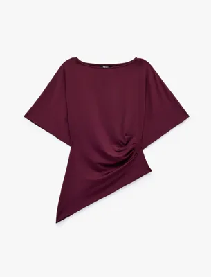 Koton Slim Fit Bisiklet Yaka Kısa Kollu Drapeli Asimetrik Tişört