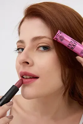 Farfasha Lip Stick Mat Bitişli Otomatik Ruj