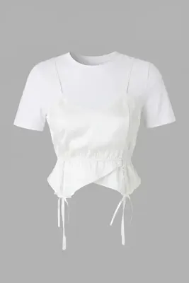 TRENDYOLMİLLA Ekru Dantel ve Fiyonk Detaylı Saten Mixli  Örme Bluz TPRSS26BZ00064