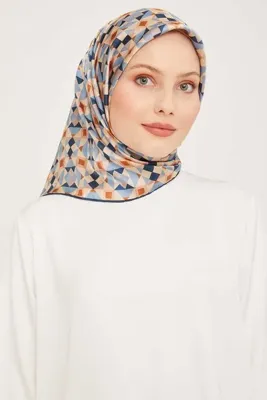Armine Sura İpek Eşarp 23Ka9045 39