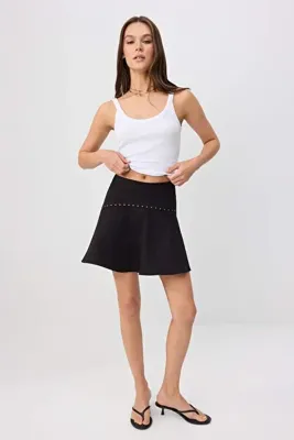 TRENDYOLMİLLA Siyah Taş Detaylı Mini Kloş Etek TWOSS26ET00087