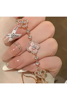 Dem Accessory Gold Sakura Cleef bileklik