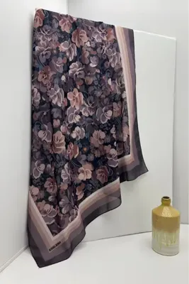ESSLERA Çiçek Desenli Pamuksu Soft Eşarp - İğnesiz Kullanım Kayma Yapmaz