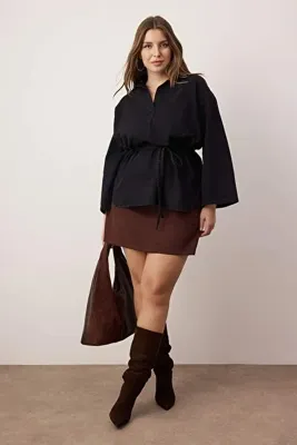 Trendyol Curve Antrasit Oversize/Bol Kesim Bağlamalı Büyük Beden Denim Gömlek TBBAW26AX00003