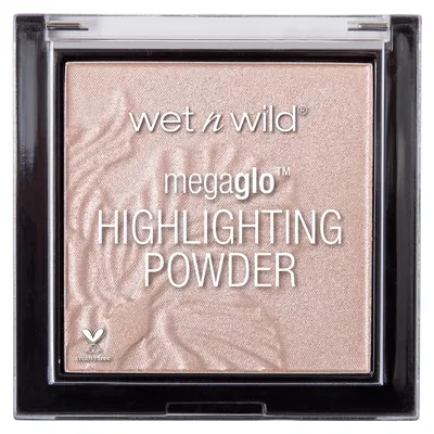 WET N WİLD MegaGlo Aydınlatıcı Pudra Blossom Glow