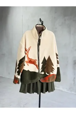 By Pakize Peluş Teddy Geyik Desenli Cepli Ceket