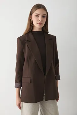 JASTE Kadın Acı Kahve Çizgili İçi Astarlı Kol Detaylı Blazer Ceket