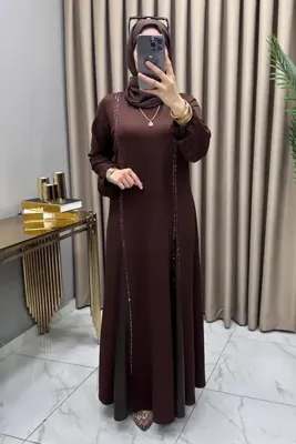 ALYA NUR ELBİSE Kristal Belis Kumaş Kadın Kahverengi Yanları Yapıştırma Taşlı ve Deri Detaylı Şık Tesettür Elbise