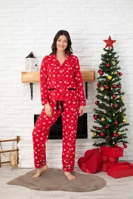 İPEKTENİM Kar Taneleri Desenli Siyah Biye Detaylı Yılbaşı Temalı Gömlek Pijama Takımı