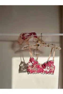 La Madame Rena Dantelli Bralet Takım