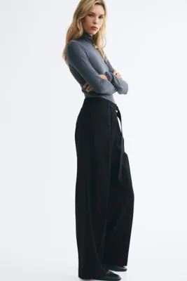 H&M Kemerli Şık Pantolon