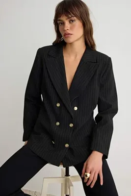 TRENDYOLMİLLA Siyah Çizgili Kruvaze Kapama Rahat Kalıp Blazer Ceket TWOAW27BC00002