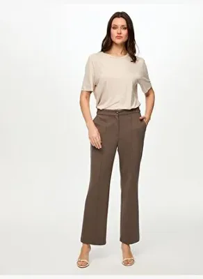 Faik Sönmez Önü Dikiş Detaylı Wide Leg Fit Örme Pantolon S26PNT017
