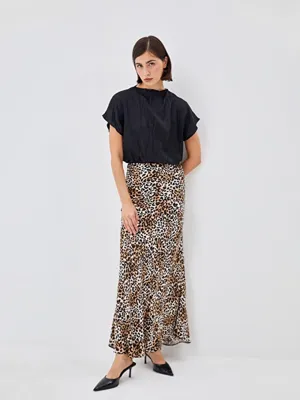LC Waikiki Standart Fit Leopar Desenli Saten Kadın Etek
