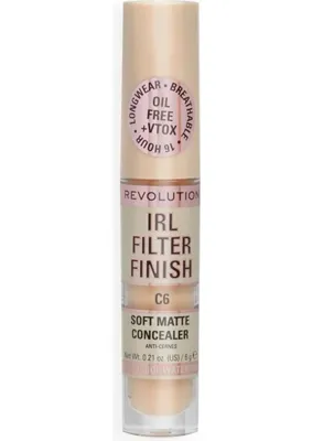 Makeup Revolution Revolution Kapatıcı C6 Soft Matte Özelliğiyle Uzun Süre Kalıcı Makyaj Ürünü