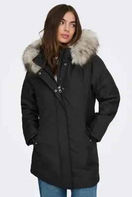 ONLY Kadın Onlnewkaty Kürk Yaka Kapüşonlu Mont 15300633 Black