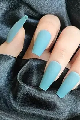 Easy Beauty 24 Adet Renkli Orta Uzun Küt Takma Tırnak 1135