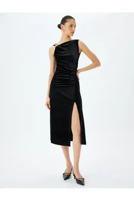 Koton Drapeli Yırtmaçlı Slim Fit Midi Asimetrik Yaka Kadife Elbise