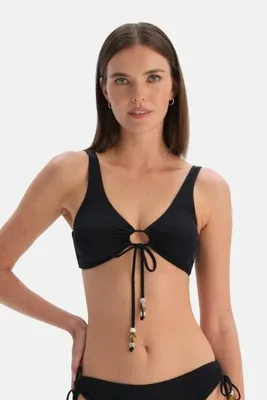 Dagi Siyah Üçgen Bikini Üst