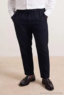 TRENDYOL MAN Büyük Beden Lacivert Regular Fit Beli Yarım Lastikli Esnek Kumaş Pantolon TMNSS26AR00007
