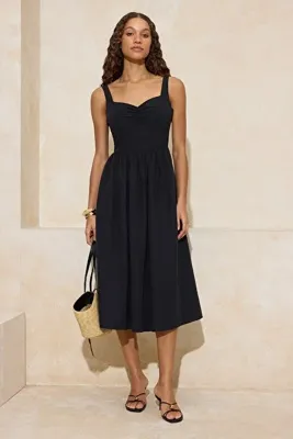 TRENDYOLMİLLA Siyah Gipeli Poplin Belden Açılan Midi Dokuma Elbise TWOSS26EL00138