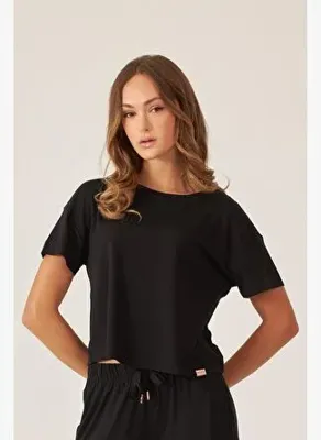Katia&Bony Kadın Siyah Renkli Luxury Kısa Kollu Tshirt