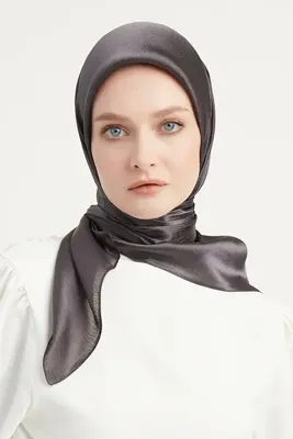 Şaless Tesettür Kadın Janjan-janjanlı Krinkıl Abiye Eşarp-koyu Füme- 100x100cm