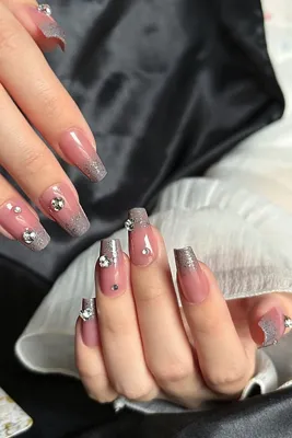 Easy Beauty Desenli Takma Tırnak Seti 24'lü. Küt Tırnak Yapıştırıcı Ve Aksesuarları Hediye Z681