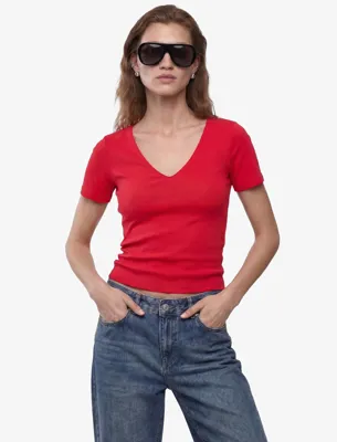 Koton Pamuklu Slim Fit Kısa Kollu V Yaka Tişört
