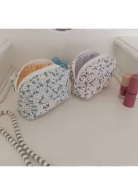 M&B Mini Boy Makyaj Çantası Seti 2'li - Yumuşak Dokulu Renkli Ruj Çantası Seyahat İçin Pratik