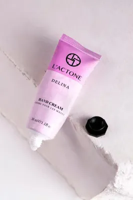 L'ACTONE Delina Nemlendirici El Kremi 30 ml (Oje Hediyeli)
