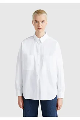 United Colors Of Benetton Kadın Beyaz Pamuk Karışımlı Kolu Büzgülü Düşük Omuzlu Oversize Gömlek