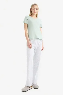 DeFacto Regular Fit Pijama Takımı Kısa Kollu Üst Desenli Uzun Alt E0266AX25SP