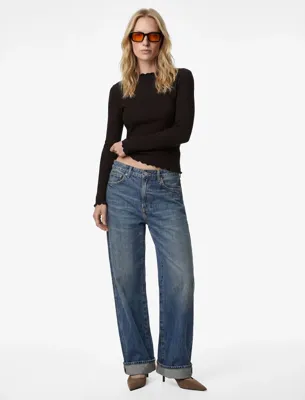 Koton Viskon Kumaş Slim Fit Uzun Kollu Hafif Dik Yaka Dokulu Tişört